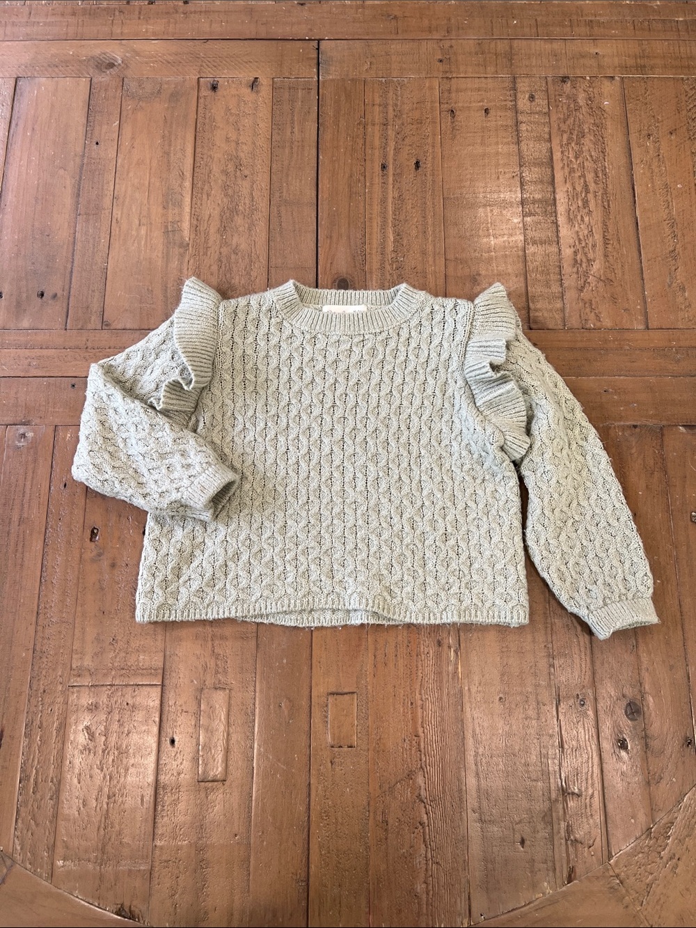 Rylee + cru diamond knit ruffle shoulder green crewneck sweater 18-24 months